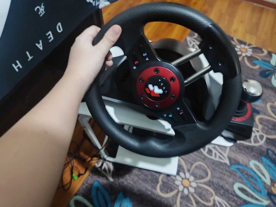 Игровой контроллер-руль с гарантией