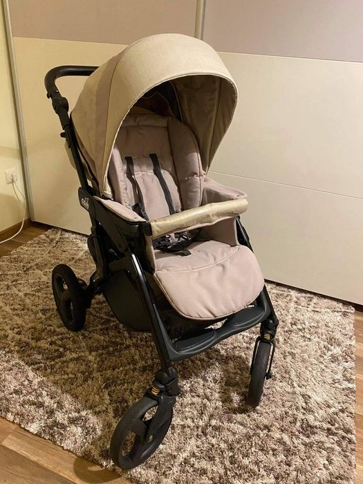 Количка Cam dinamico с подаръци