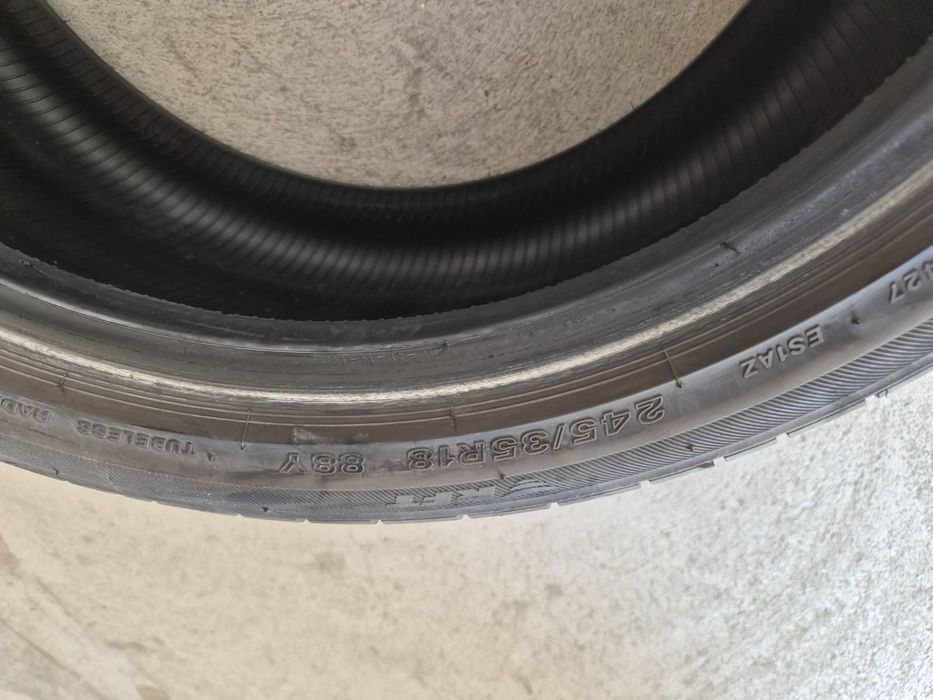 Bridgestone 245/35/18 Potenza Sport