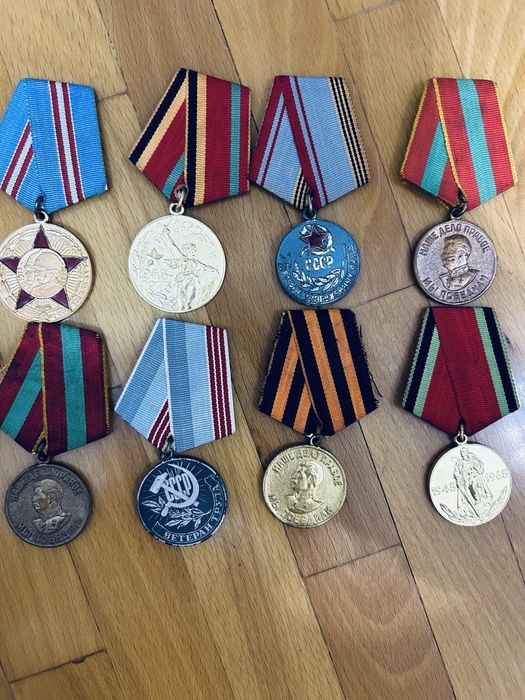 Продаю ордена и медали