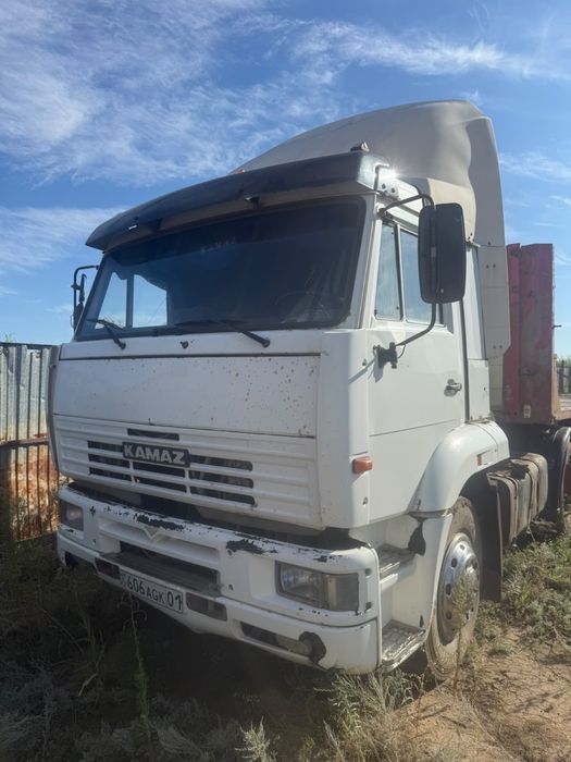 КАМАЗ 54115R с прицепом