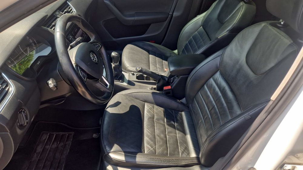 Skoda Octavia 2014 2.0tdi 150cp E6 full extra...7490e neg