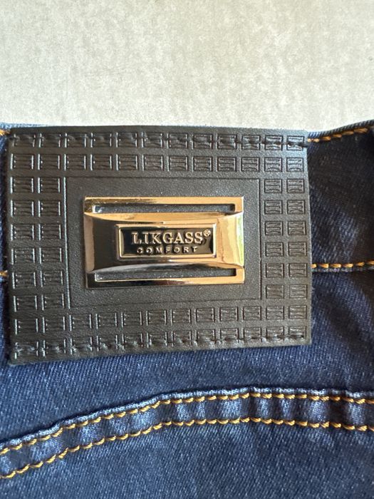 Джинсы синие Лиггаы продам