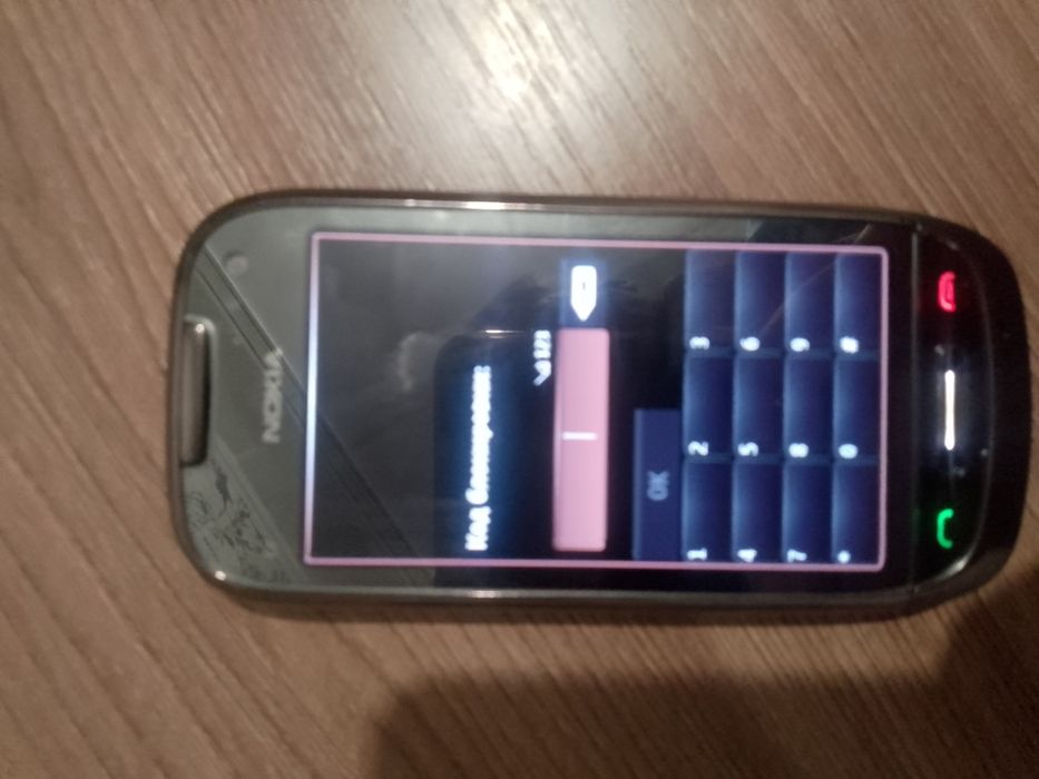 Продам телефон  продам