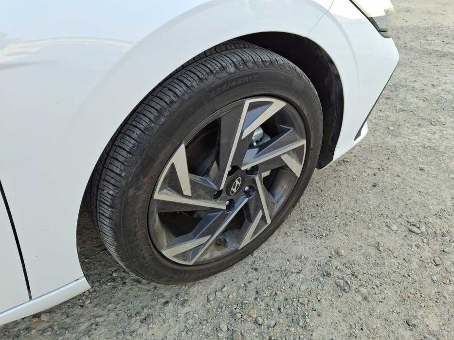 HYUNDAI ELANTRA 2024 sotiladi