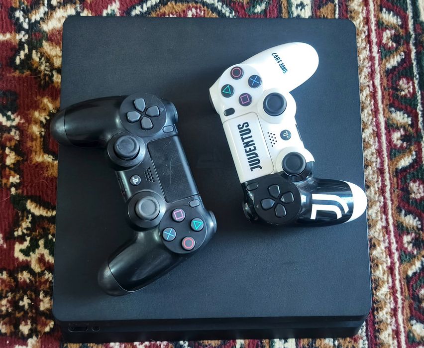 Ps4 slim 1 Tb, holati ideal