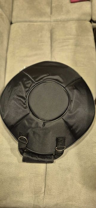 Ударен музикален инструмент Хандпан