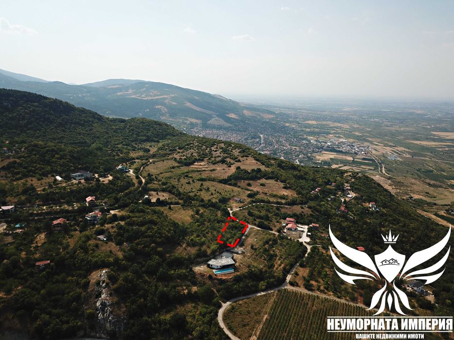 Продавам парцел/земя с площ от 3240кв.м. в село Руен общ.Куклен