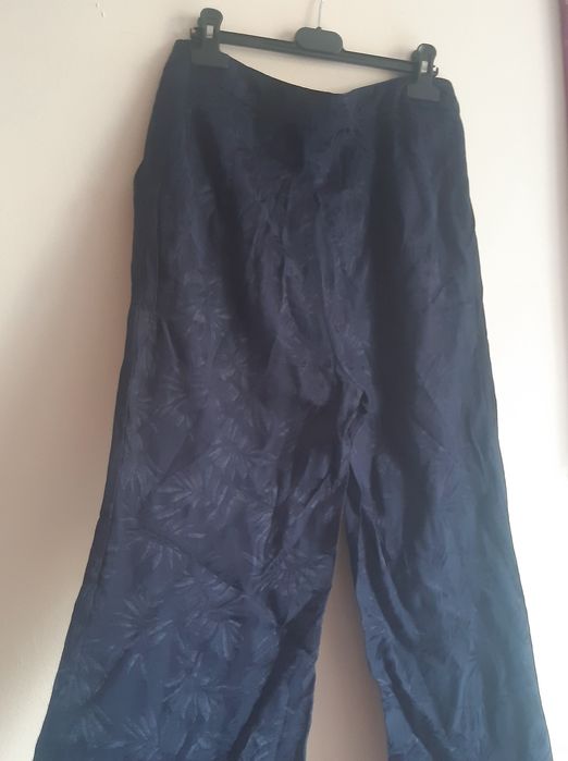 Pantaloni cu crac larg de vară M