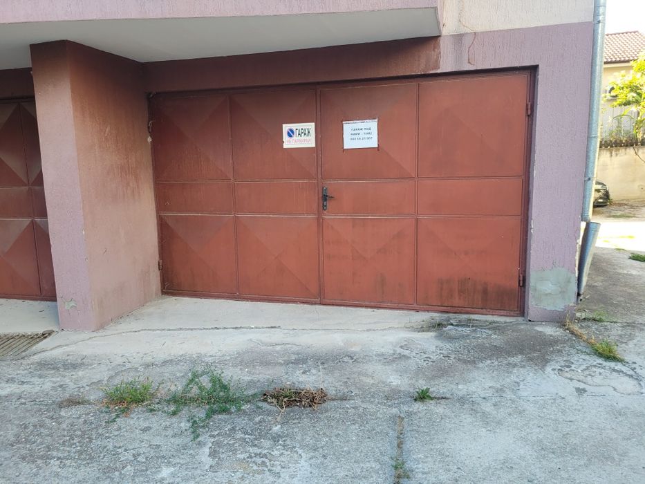 Дава се под наем Гараж / Паркомясто в Търговище, Боровец - 18 кв.м за 56.1 € - Снимка #1