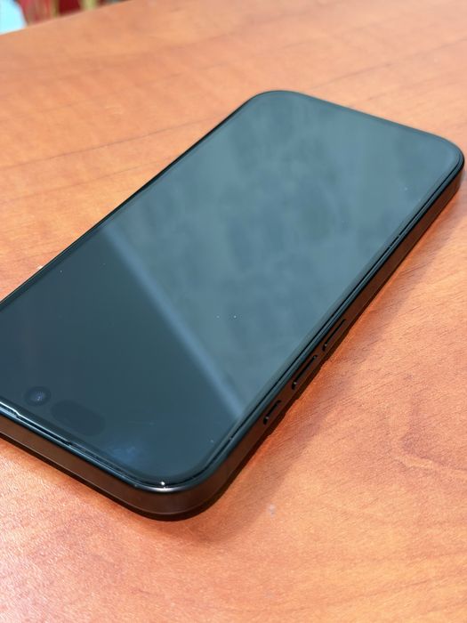IPhone 16 pro Black