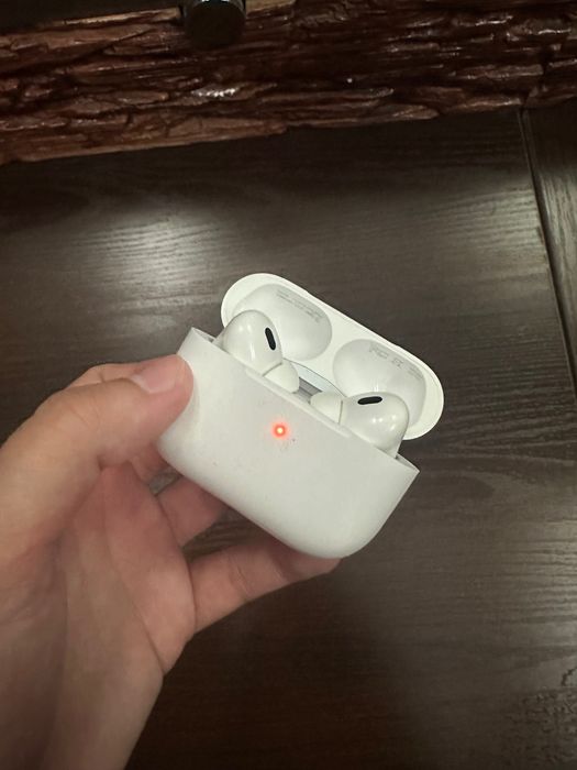Наушники AirPods Pro