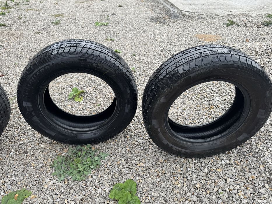 Зимня резина r16 215/65