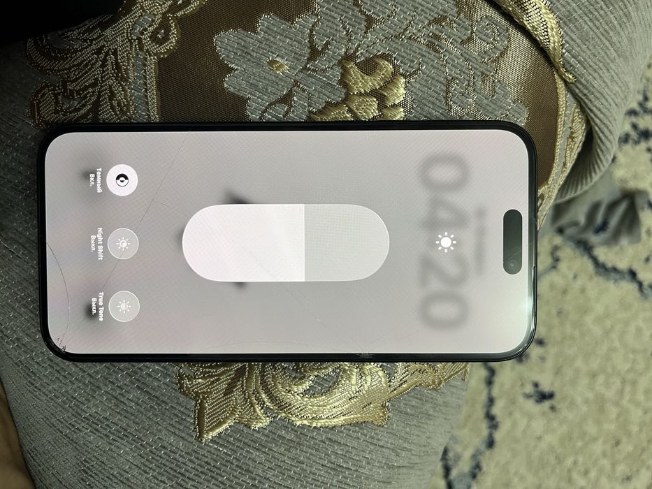 iPhone 15 plus 86% 128gb