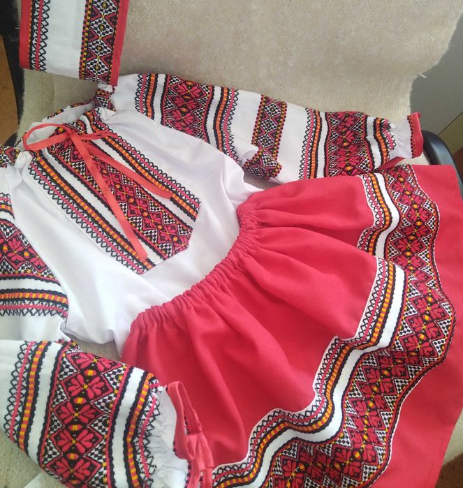 Costum popular pentru fete 3 ani, 98 cm