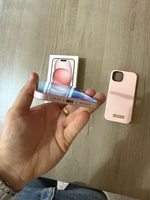 iPhone 15+ plus pink 128gb