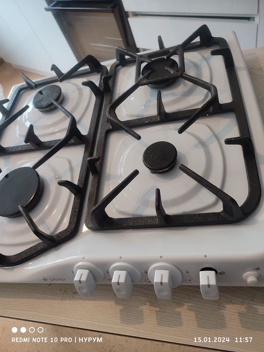 Срочно Продам встраиваемые газовые плиты