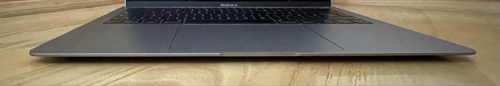 MacBook Air 2019  A1932