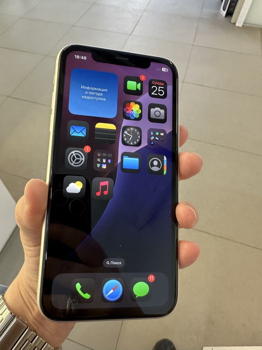 Продам айфон 11 на 128гб