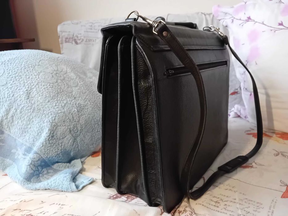 Servietă neagră din piele naturală