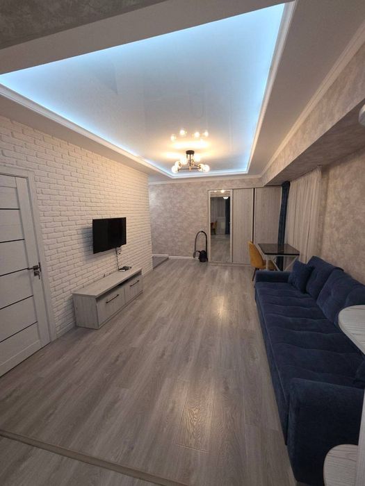 Продаётся квартира на Ц-5 в Юнусабаде Ор магазин Lacoste