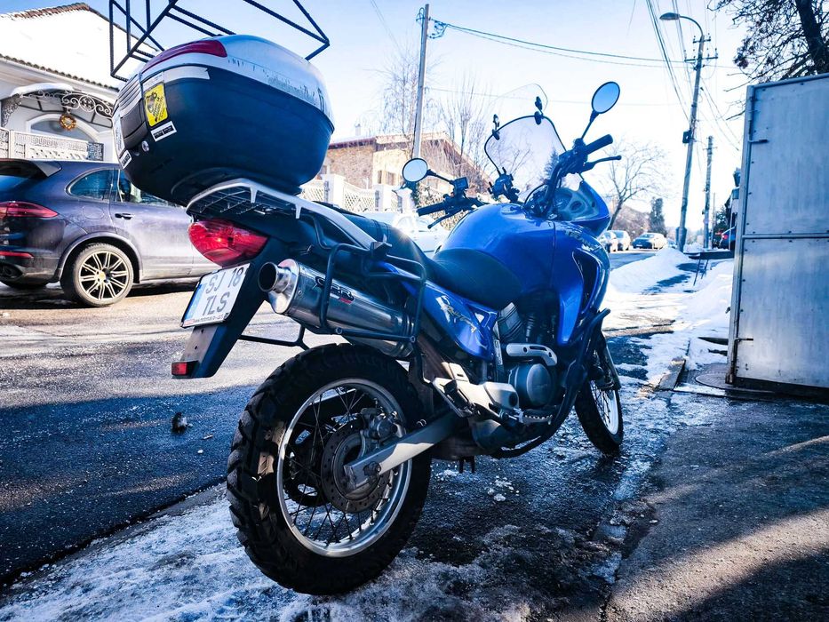 Honda Transalp XL650V