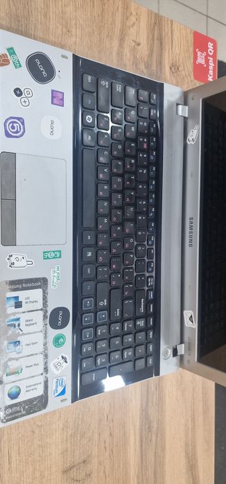 Продам ноутбук Samsung RV509