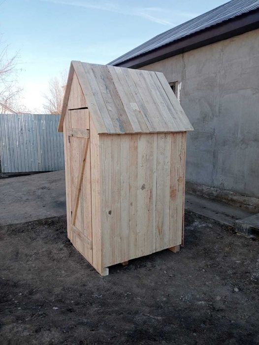 Продам туалеты деревянный новые