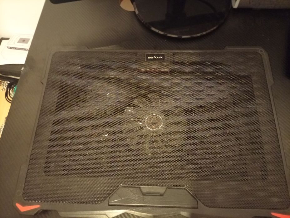 Serioux cooler laptop