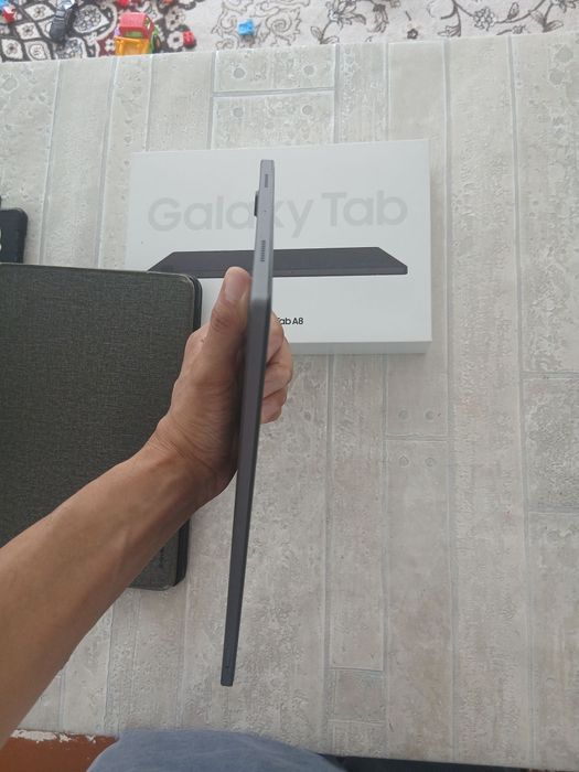 Samsung Tab A8 planshet sotiladi Продается планшет Самсунг Таб А8