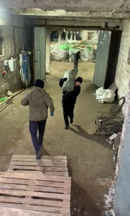 Уборка снега грузчики