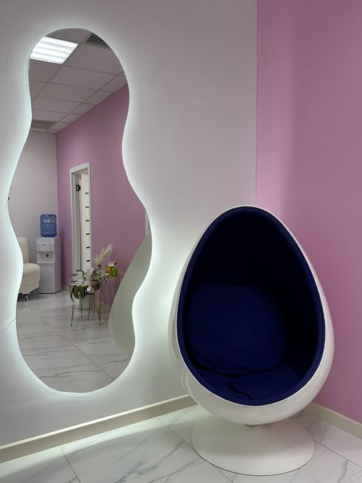 Сдаем кабинет в салоне