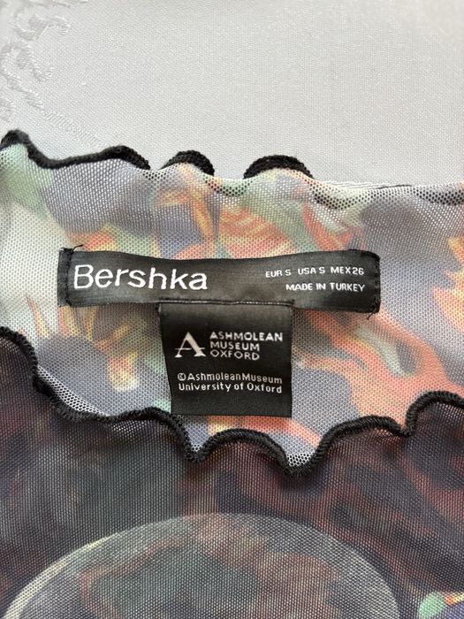 Сетчатый топ(полупрозрачный) Bershka