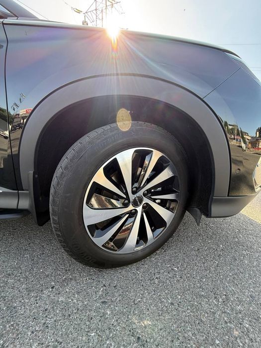 Byd champion 605 km