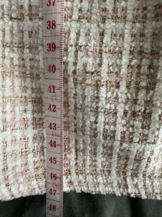 Продам  два новых платья ,  на 2 года