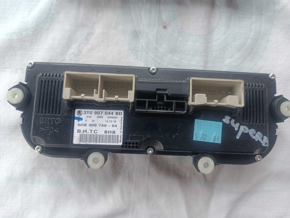Модул панел климатроник  Шкода Октавия Суперб /  Skoda, 3Т0907044BD