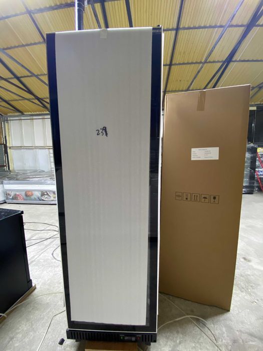 Vitrină băuturi fan cooling 4 rafturi