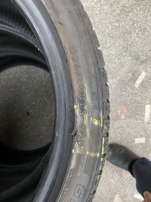 Anvelope iarna 225/40/18