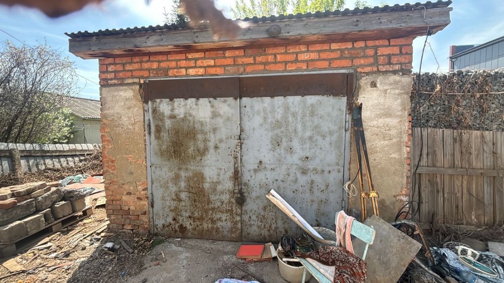 Продам гаражные ворота