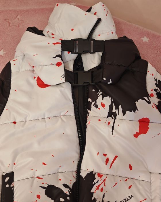 Дамско зимно яке бомбър