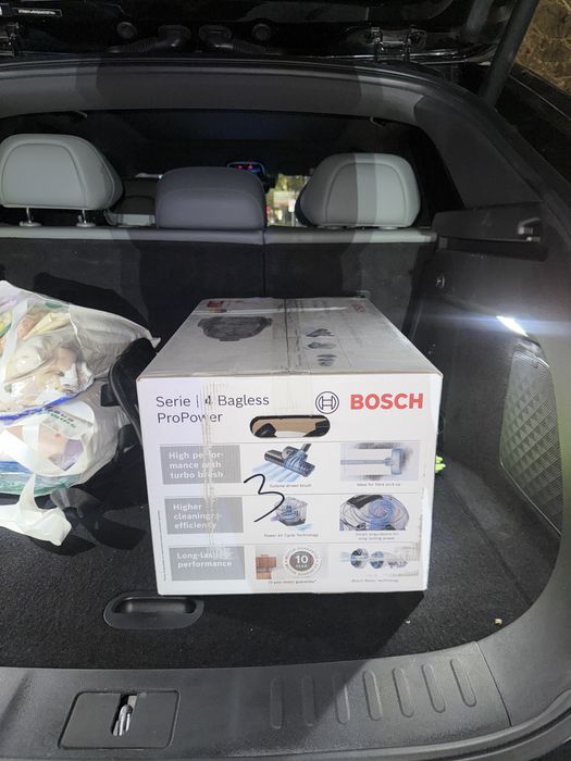 Bosch serias 4 Baggless Propower