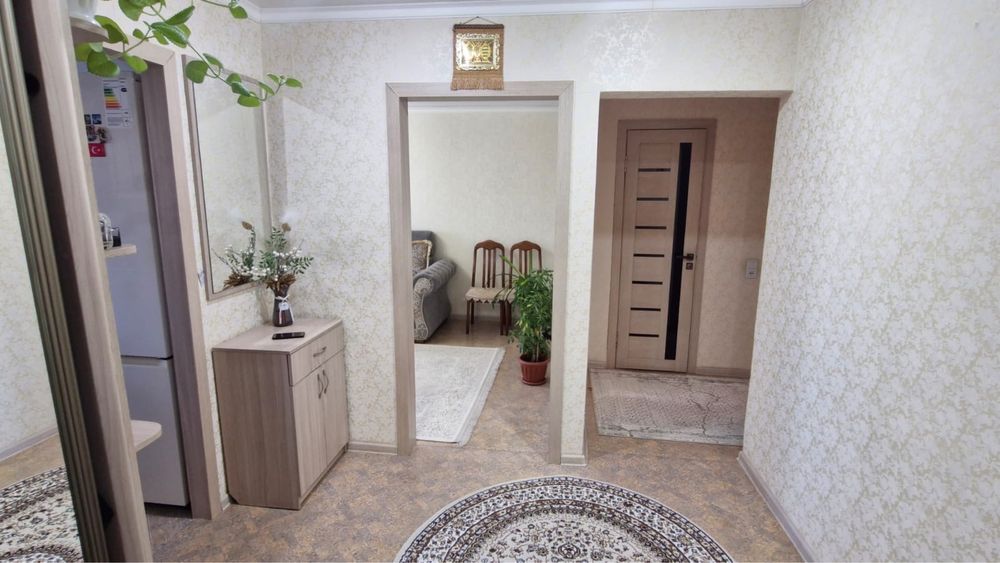 2 комнт, 4/5, район 17 шк.