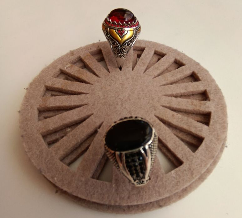 Мъжки комплект бижута.