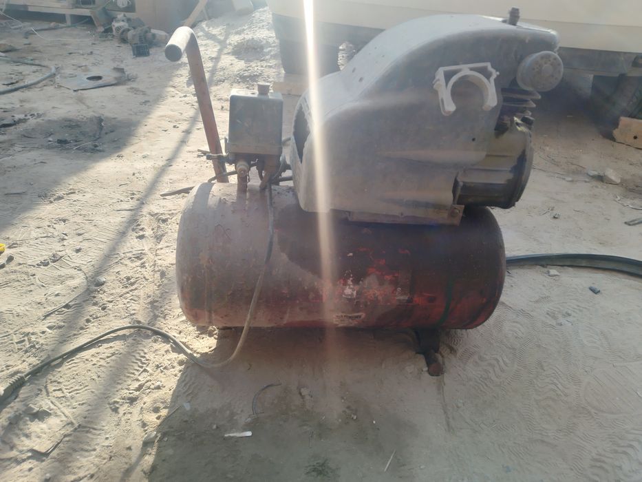 Компрессор б,,у сатылады