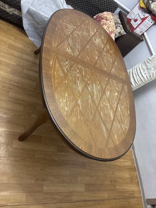 Үлкен мықты стол сатылады