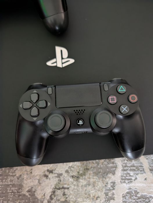 PS4 Pro 1 TB 4K Hdr