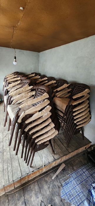 Ratan to'qima stol stul ishlab chiqaruvchidan