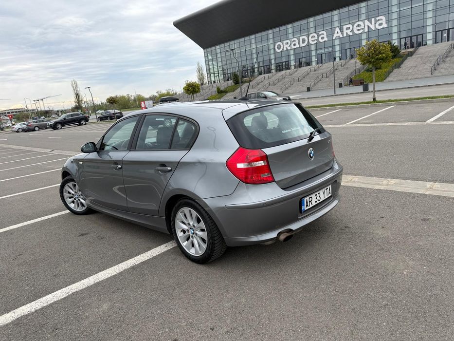 De vânzare BMW 116i Facelift 2009