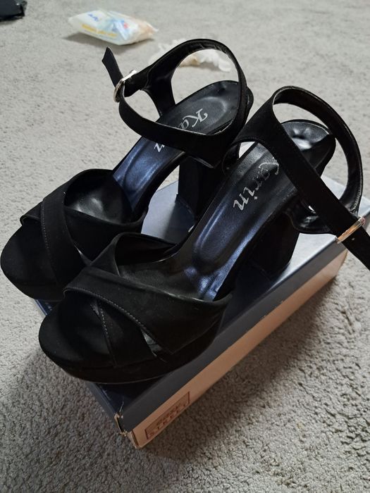 Sandale elegante cu platformă de 10 cm