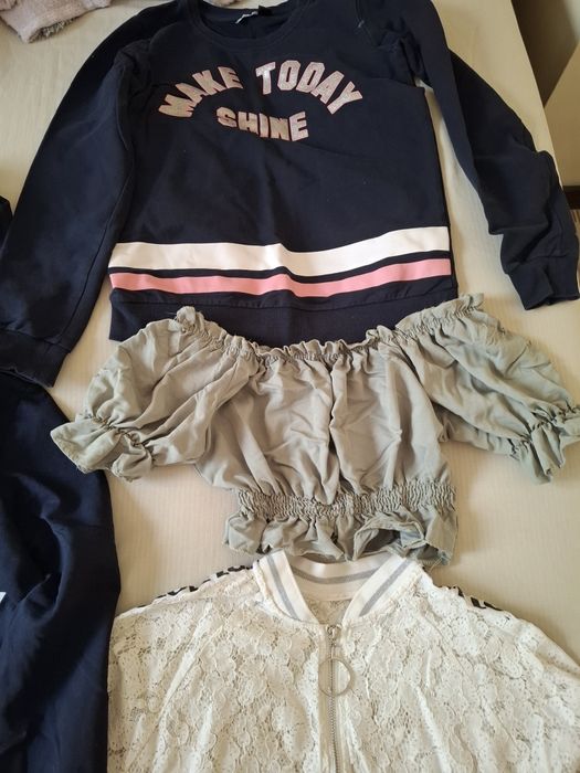 Лот дамски дрехи